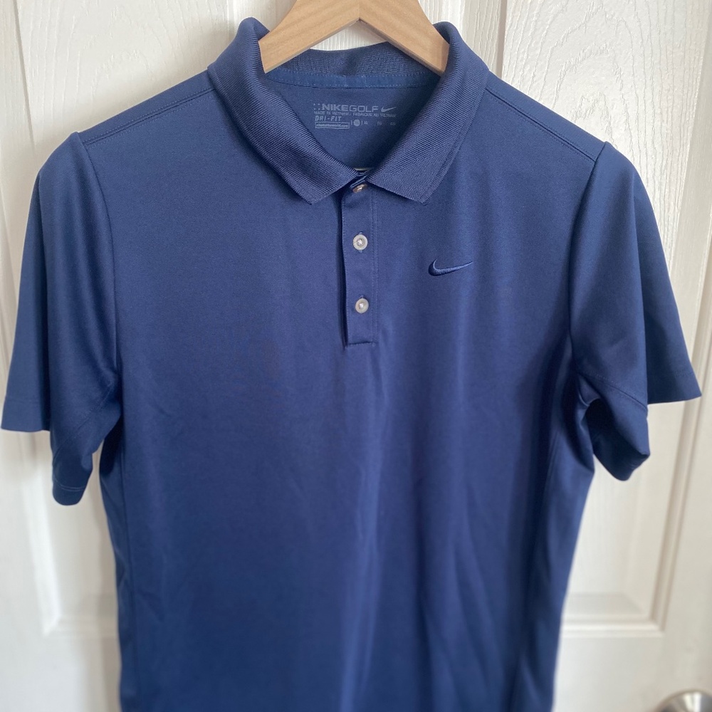 Nike Boys Like New Golf Polo size XL
